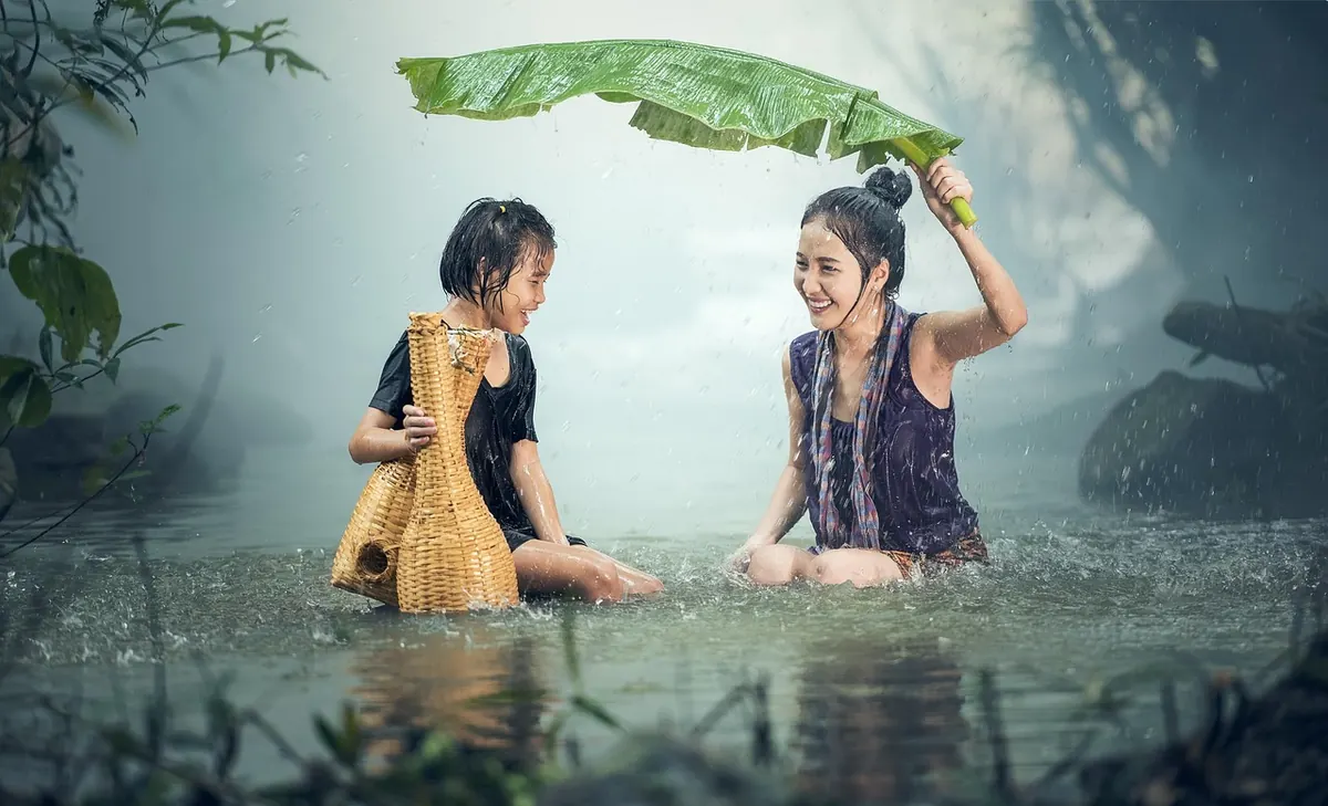 First Umbrella for Kids: Size, Safety, and Easy-Open Features
